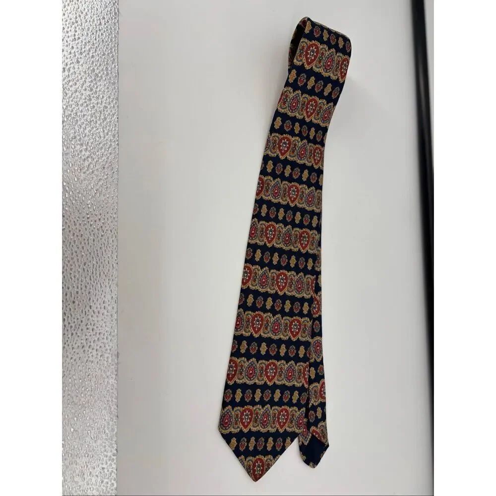 Brooks Brothers Makers Silk Medallion Tie Navy Red Gold Made in USA